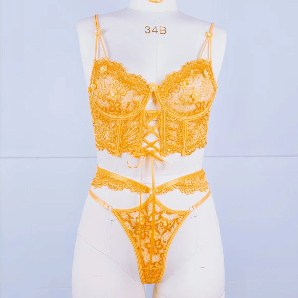 Toucheart Sexy Lingerie Strap Underwire Lace Bra For Women Sexy Beaded 3D Flower Hollow Out See-through Lace Up Underwear Set